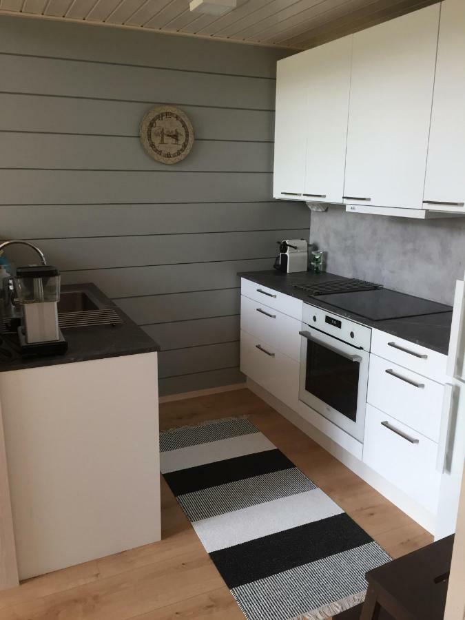 Äkäslompolo Villa Lumihelmi A & B מראה חיצוני תמונה